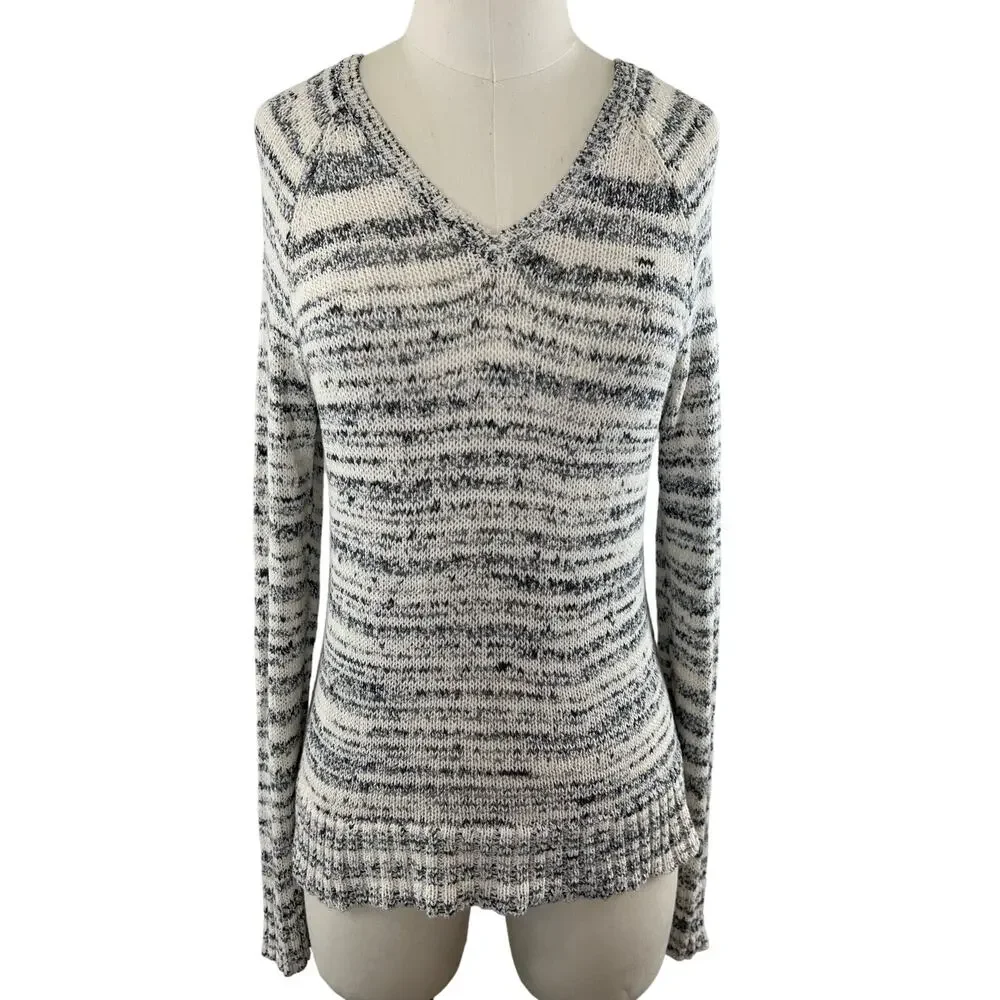 Eileen Fisher Marled White Gray Knit VNeck Long Sleeve Pullover Petite M Medium